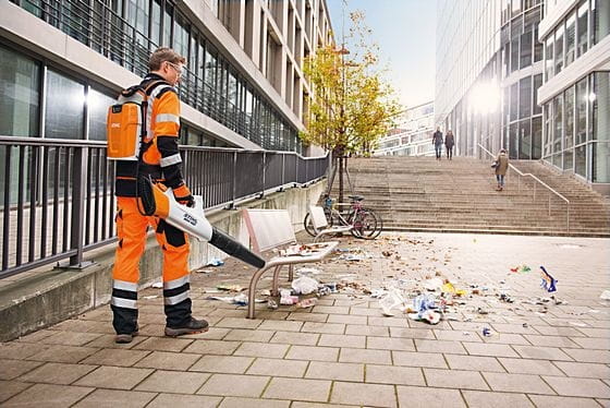 Kieszeń do akumulatorów stihl